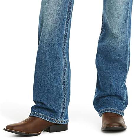 ג' ינס גדול ב-4 של אריאט בויז